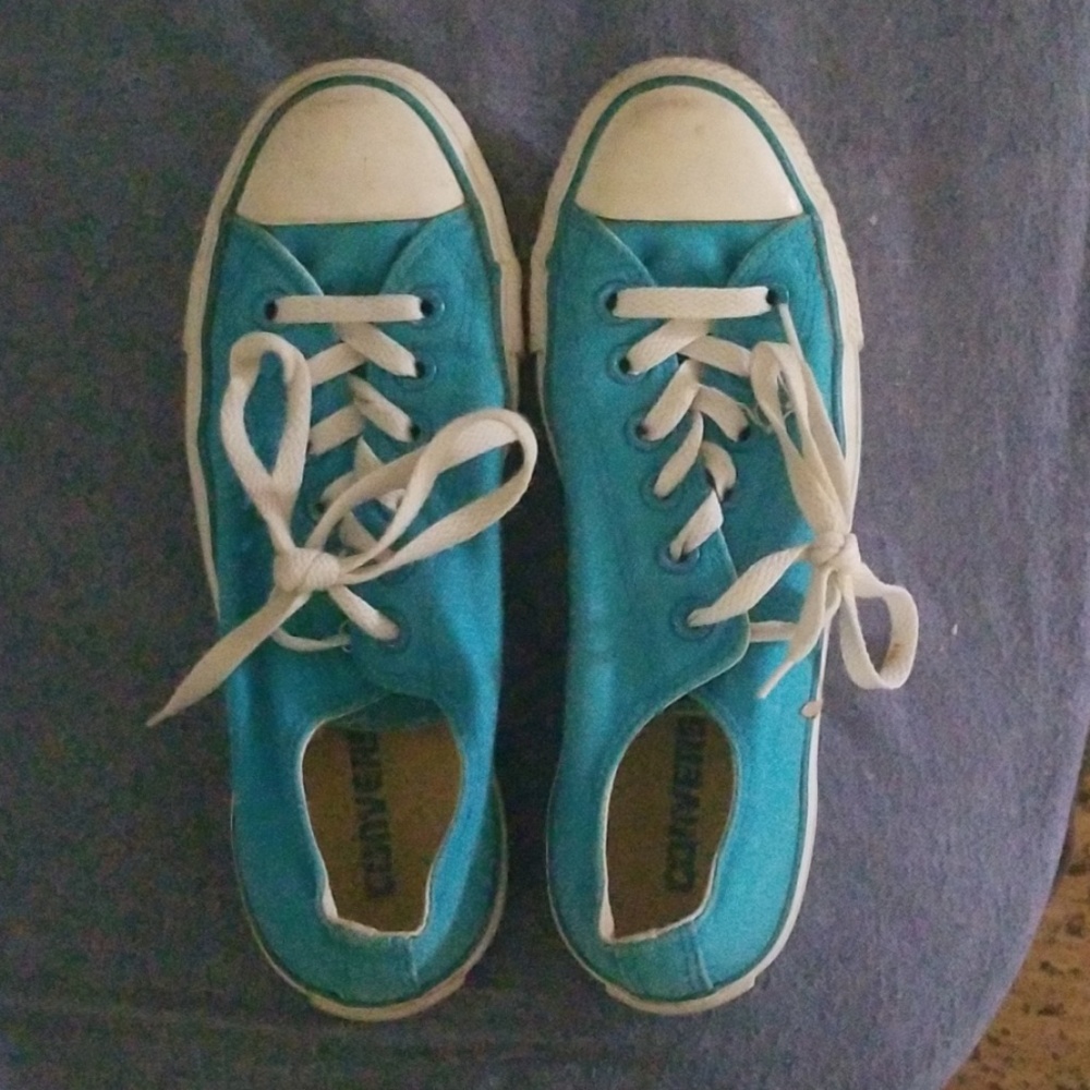 Turquoise Converse All-Stars